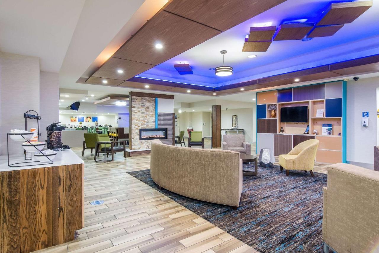 Comfort Inn & Suites Montrose Hill Exteriör bild