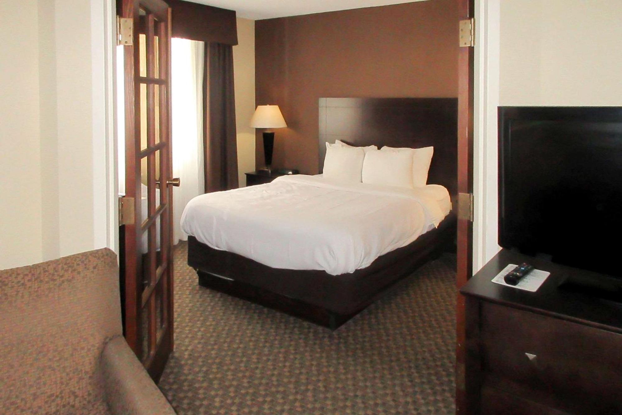 Comfort Inn & Suites Montrose Hill Exteriör bild